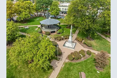 2006 Serenity Lane, Woodstock, IL 60098 - Photo 35