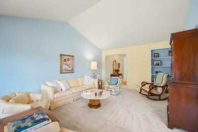 [Address not provided], Wheaton, IL 60189 - Photo 5