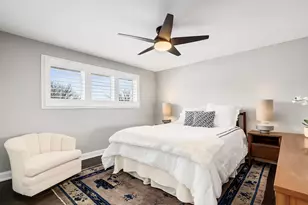 2S630 Ave Chateaux E, Oak Brook, IL 60523 - Photo 25