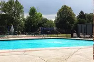 2S630 Ave Chateaux E, Oak Brook, IL 60523 - Photo 45