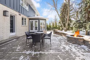 2S630 Ave Chateaux E, Oak Brook, IL 60523 - Photo 35