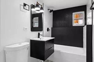 600 N Iowa Ave, Villa Park, IL 60181 - Photo 9