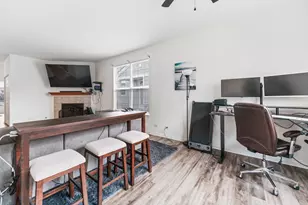 1455 Reserve Ln, Dekalb, IL 60115 - Photo 7