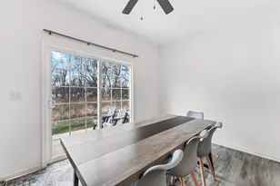 1455 Reserve Ln, Dekalb, IL 60115 - Photo 9