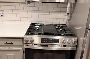 10 Parkside Ct, Vernon Hills, IL 60061 - Photo 11