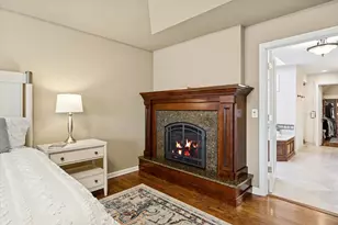 8S230 Hampton Cir, Naperville, IL 60540 - Photo 15