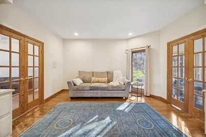 8S230 Hampton Circle, Naperville, IL 60540 - Photo 5