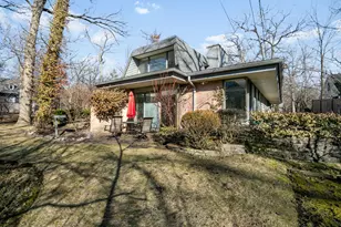 385 Greenwood Ave, Lake Forest, IL 60045 - Photo 41