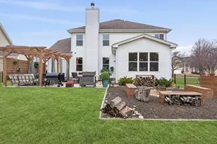 2380 River Hills Ln, Bolingbrook, IL 60490 - Photo 33