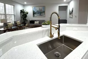 12334 Daphne Dr, Huntley, IL 60142 - Photo 7