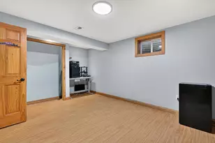 380 Dartmoor Dr, Crystal Lake, IL 60014 - Photo 21