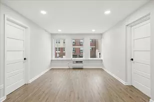 1041 Susan Collins Ln, Oak Park, IL 60302 - Photo 9