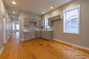 7750 S Saginaw Ave, Chicago, IL 60649 - Photo 9