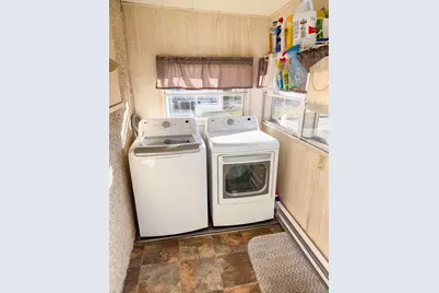 1226 N Walnut Street, Danville, IL 61832 - Photo 7