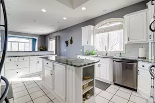 1117 Melody Hills Dr, Fulton, IL 61252 - Photo 7