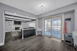 8324 Bromley St, Orland Park, IL 60462 - Photo 9