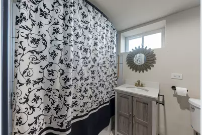 1918 S 9th Avenue, Maywood, IL 60153 - Photo 17