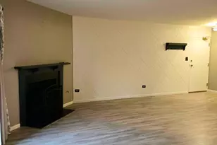 7030 Park Ln Ct, Woodridge, IL 60517 - Photo 9