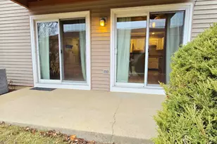 7030 Park Ln Ct, Woodridge, IL 60517 - Photo 15