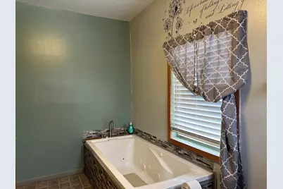 1922 Portland Avenue, Savanna, IL 61074 - Photo 7