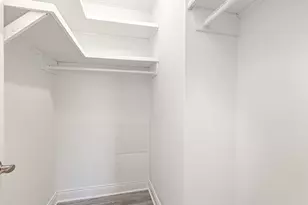 8620 W 95th St, Hickory Hills, IL 60457 - Photo 13