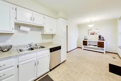 922 W Fullerton Avenue #1, Chicago, IL 60614 - Photo 9