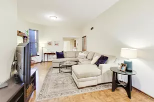 922 W Fullerton Ave, Chicago, IL 60614 - Photo 3