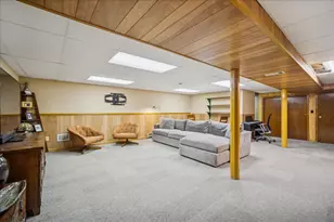 915 S Owen St, Mount Prospect, IL 60056 - Photo 15