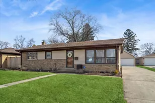 915 S Owen St, Mount Prospect, IL 60056 - Photo 25