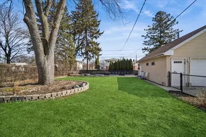 915 S Owen Street, Mount Prospect, IL 60056 - Photo 23