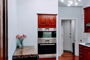 1210 N Astor St, Chicago, IL 60610 - Photo 13