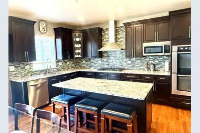 705 Blue Ridge Drive, Streamwood, IL 60107 - Photo 15