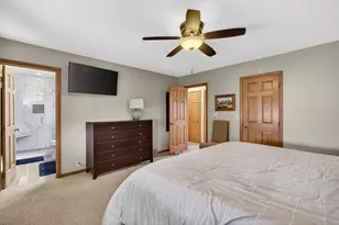 3615 74th St, Moline, IL 61265 - Photo 33