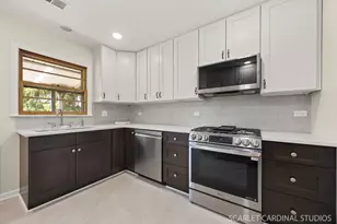 140 W Adams St, Villa Park, IL 60181 - Photo 7