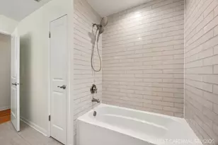 140 W Adams St, Villa Park, IL 60181 - Photo 11