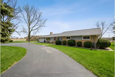 28007 Brickville Road, Sycamore, IL 60178 - Photo 29