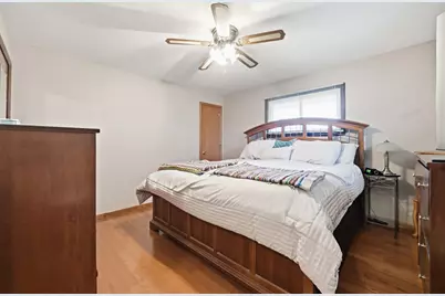 28007 Brickville Road, Sycamore, IL 60178 - Photo 11