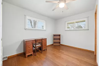 28007 Brickville Road, Sycamore, IL 60178 - Photo 17