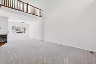 31104 Carpenter Ct, Warrenville, IL 60555 - Photo 7