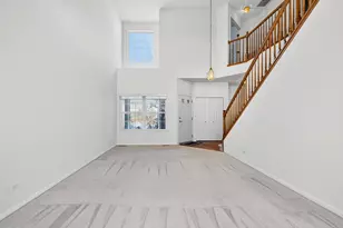 31104 Carpenter Ct, Warrenville, IL 60555 - Photo 5