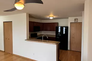 162 Bertram Dr, Yorkville, IL 60560 - Photo 5