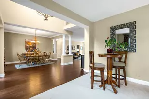 1145 Oxford Ln, Lake Zurich, IL 60047 - Photo 9