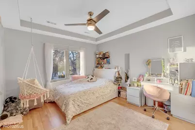 5233 N Osceola Avenue, Chicago, IL 60656 - Photo 17