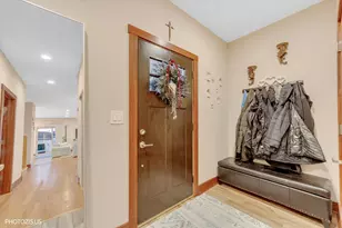 5233 N Osceola Ave, Chicago, IL 60656 - Photo 15