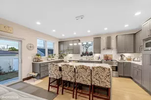 5233 N Osceola Ave, Chicago, IL 60656 - Photo 11