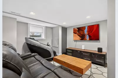 2208 Wilmette Avenue, Wilmette, IL 60091 - Photo 23