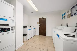 [Address not provided], Morton Grove, IL 60053 - Photo 13