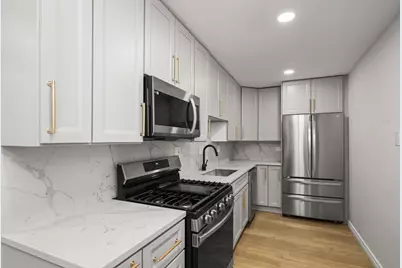 [Address not provided], Morton Grove, IL 60053 - Photo 7