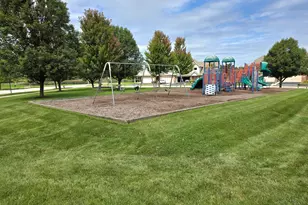 8237 Auburn Ln, Frankfort, IL 60423 - Photo 25