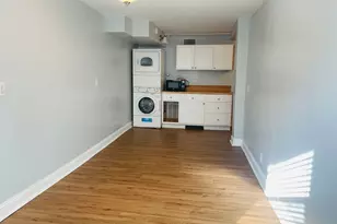 1617 W Superior St, Chicago, IL 60622 - Photo 3